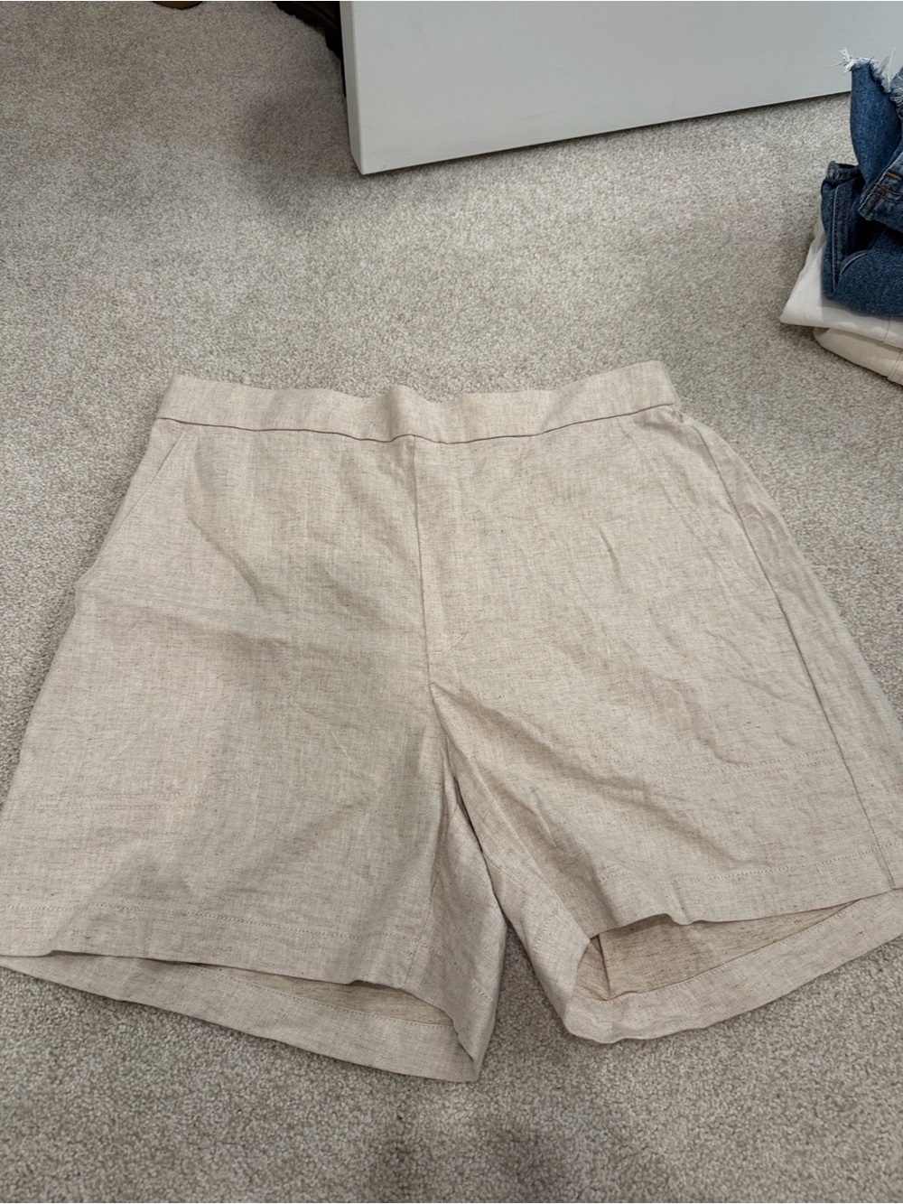 Banana Republic Factory Cream High-Rise Linen Blend Shorts